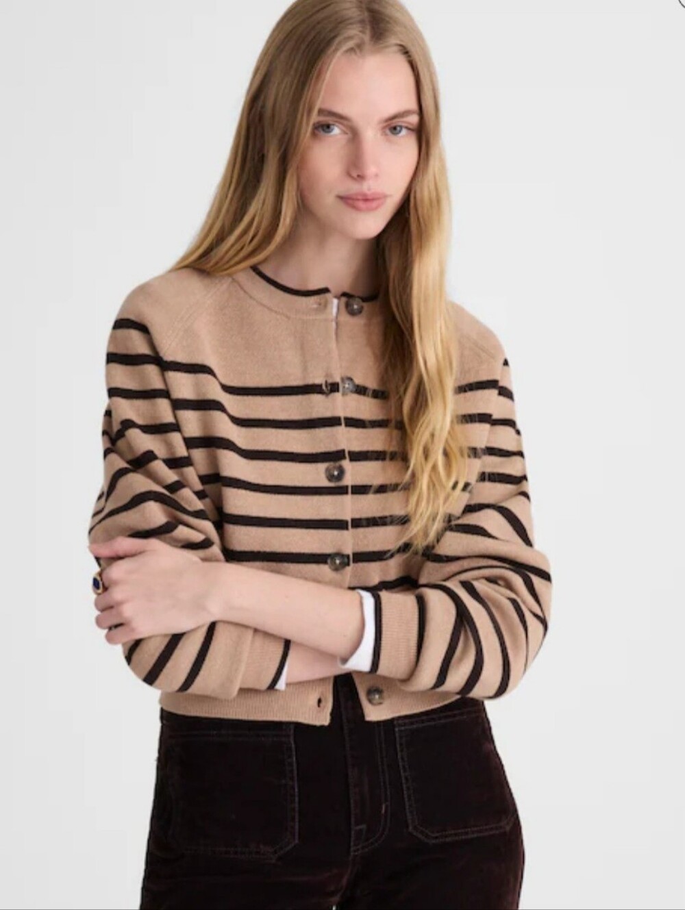 Madewell Raglan-Sleeve Cropped Cardigan in Merino Wool